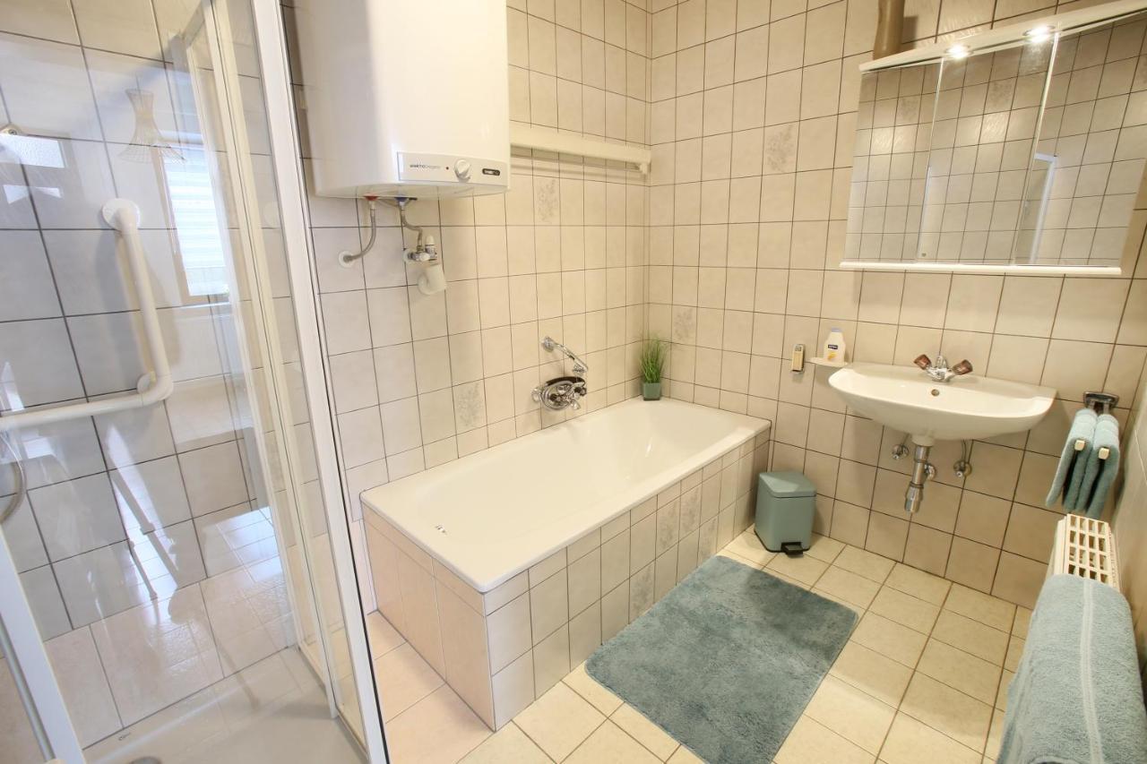 Appartment Weinbau Muellner 네우시에들암시 외부 사진